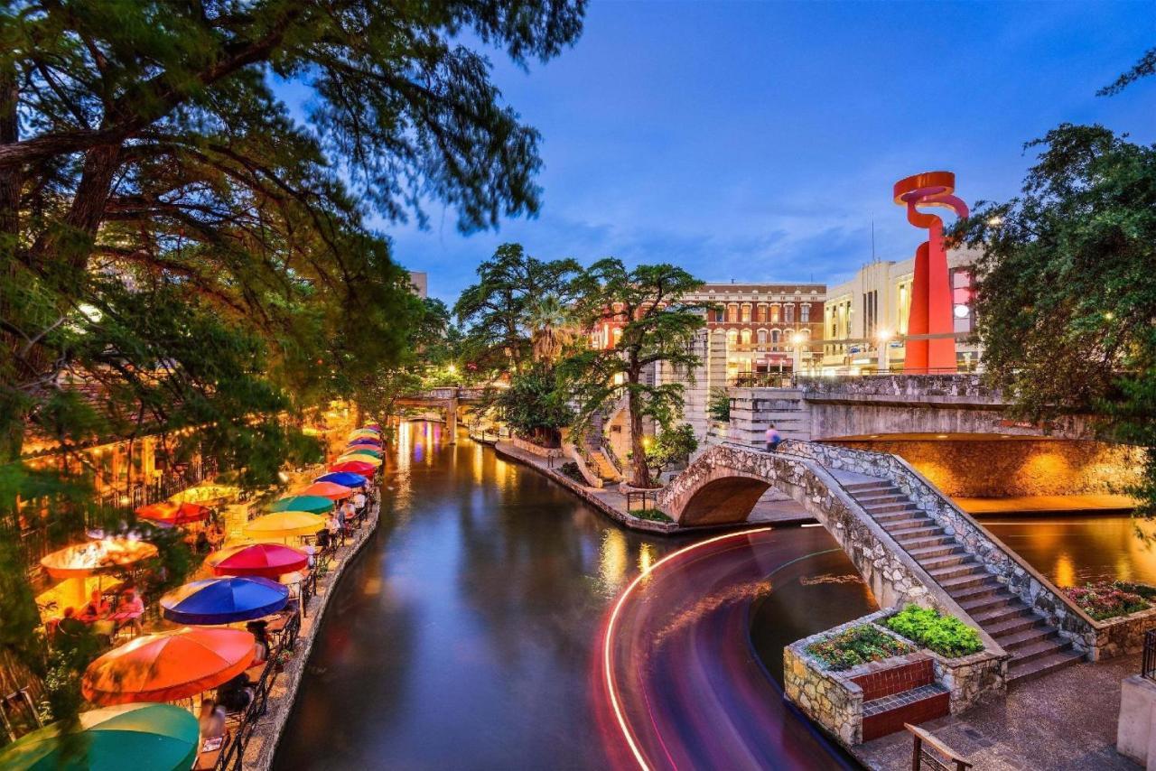Private Hot Tub3Bd2Ba 2 Miles To Sa River Walk San Antonio Luaran gambar